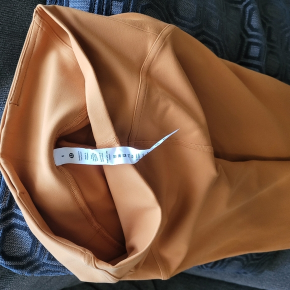 Lululemon leggings - Picture 6 of 6